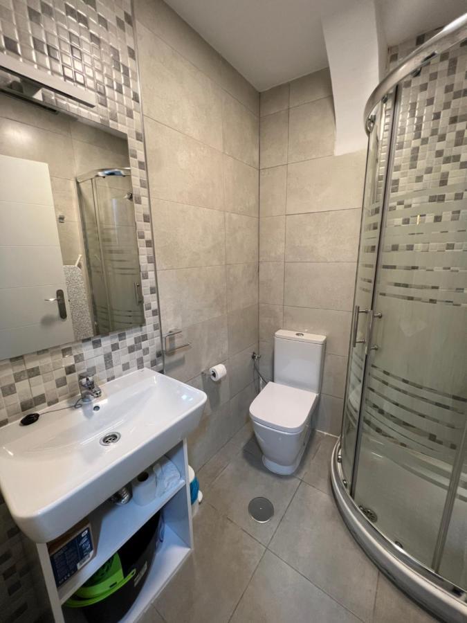 Apartamentos Royal Urban Granada Luaran gambar